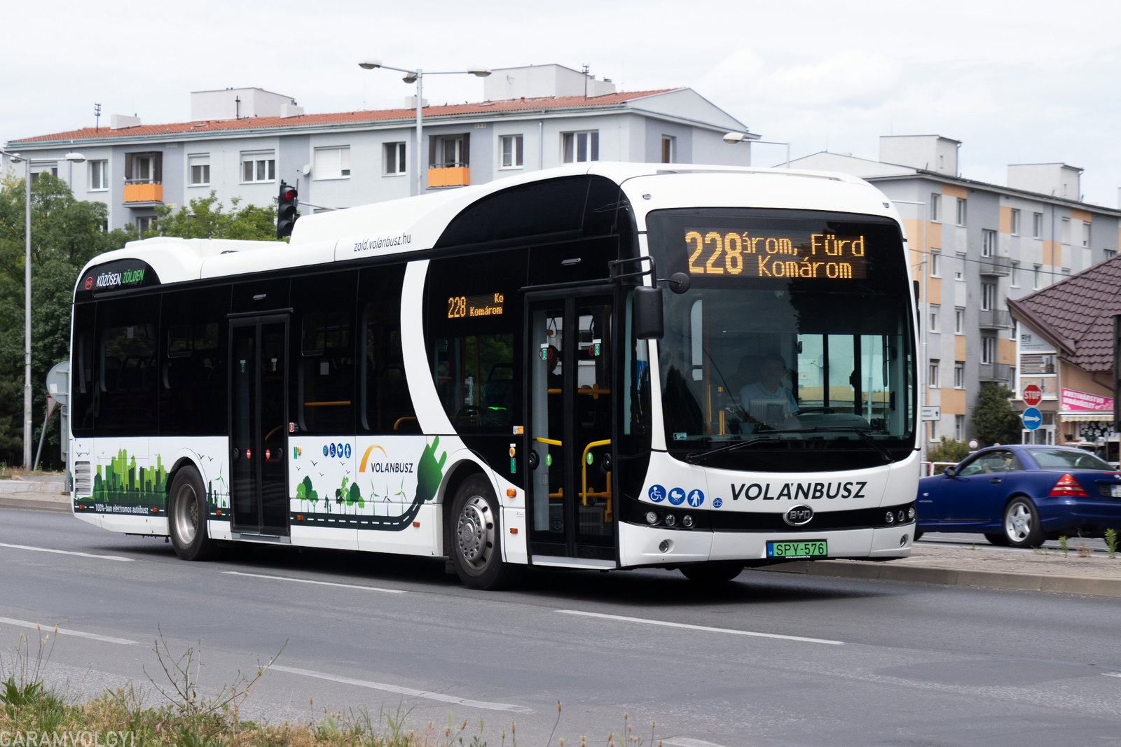 Egymillió euróból feljesztették a Komárom és Révkomárom közötti buszközlekedést