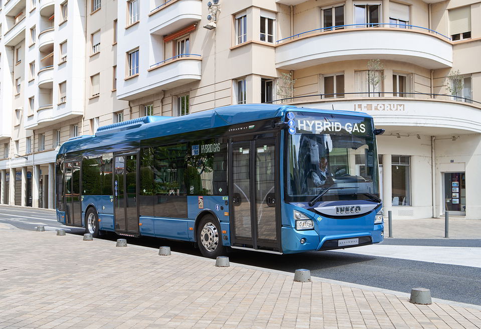 Az IIA, az Iveco, az Otokar és a Scania osztozik az olasz Consip 1000 darabos gázbusz-tenderén