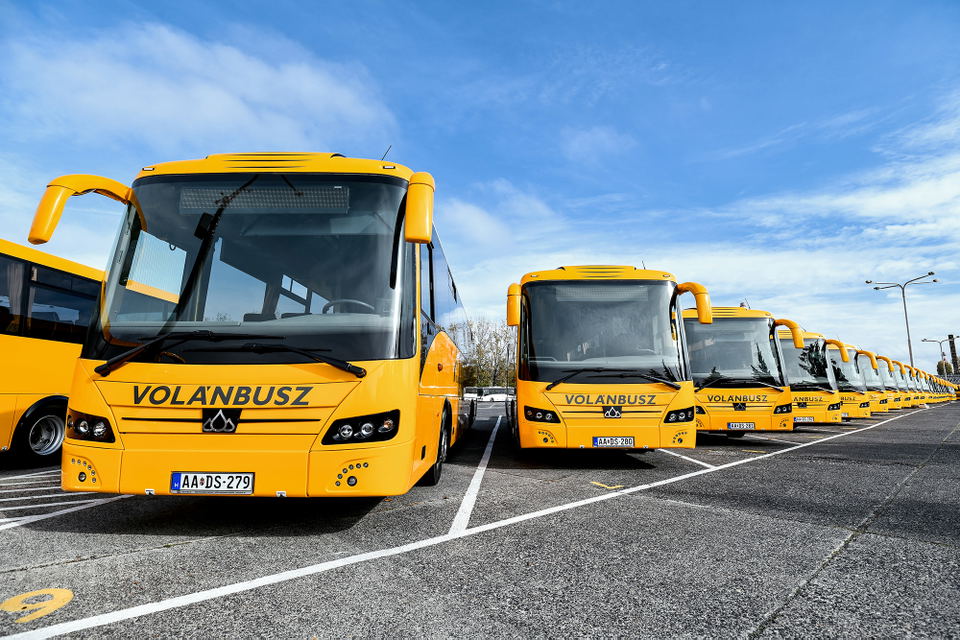Száz Credobus érkezik idén ősszel a Volánbuszhoz