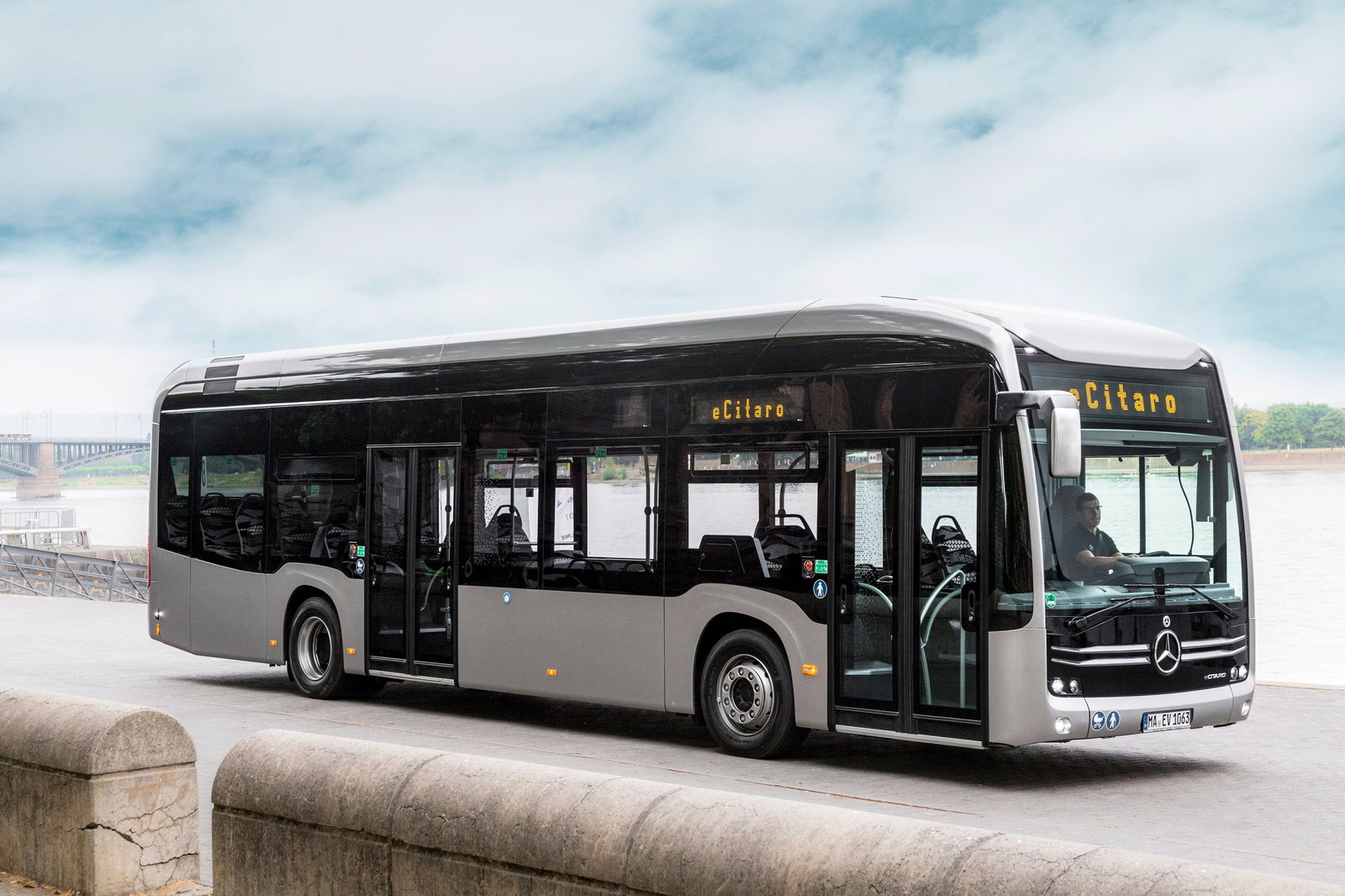 A dán Vikingbus is bevásárol eCitaróból
