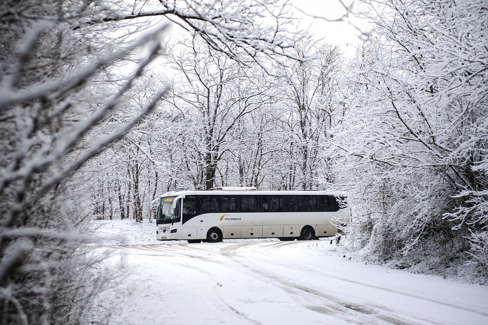 Zajlik a téli felkészülés a Volánbusznál