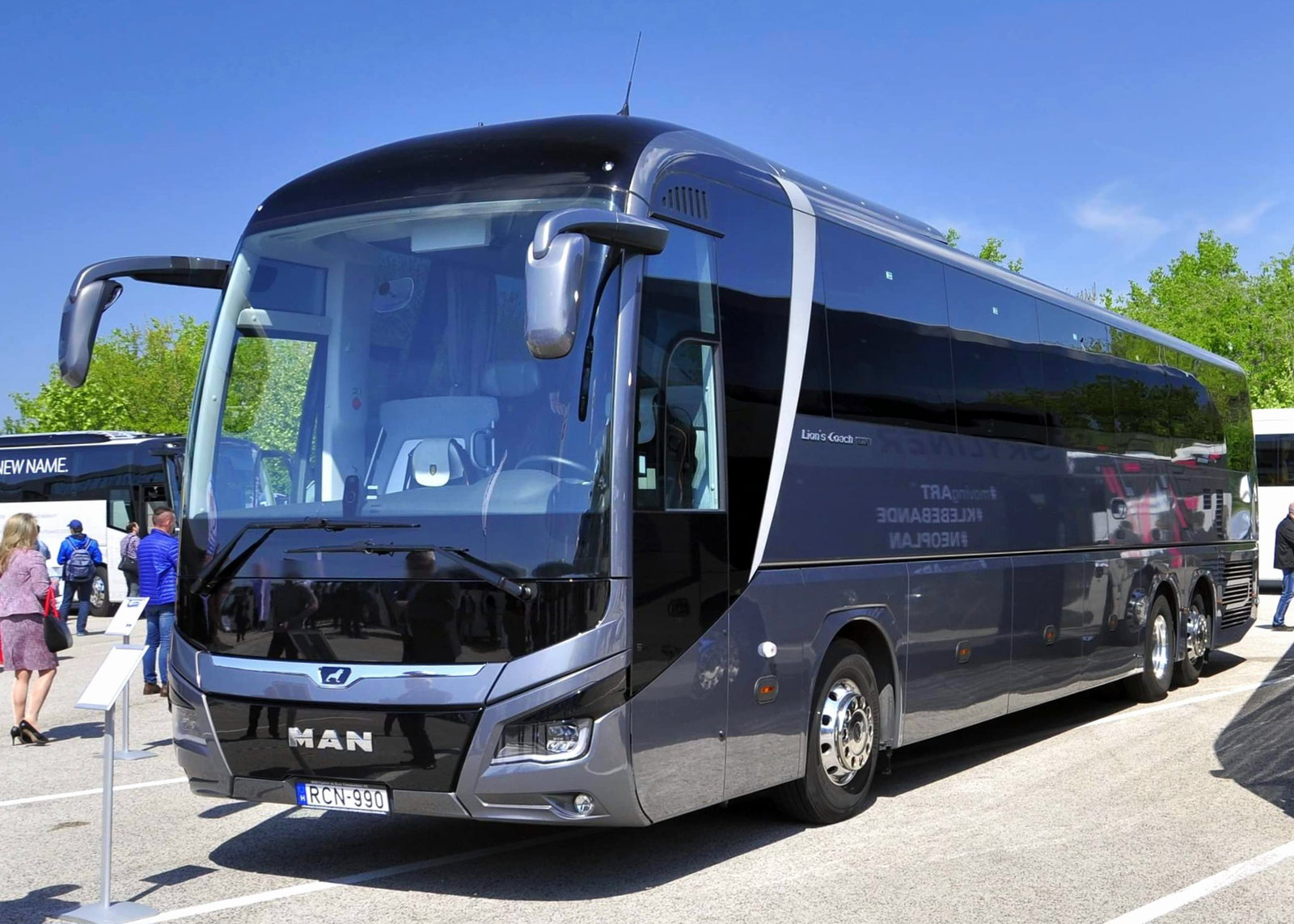 MAN Lion's Coach L csapatbuszt kap a Kisvárda FC