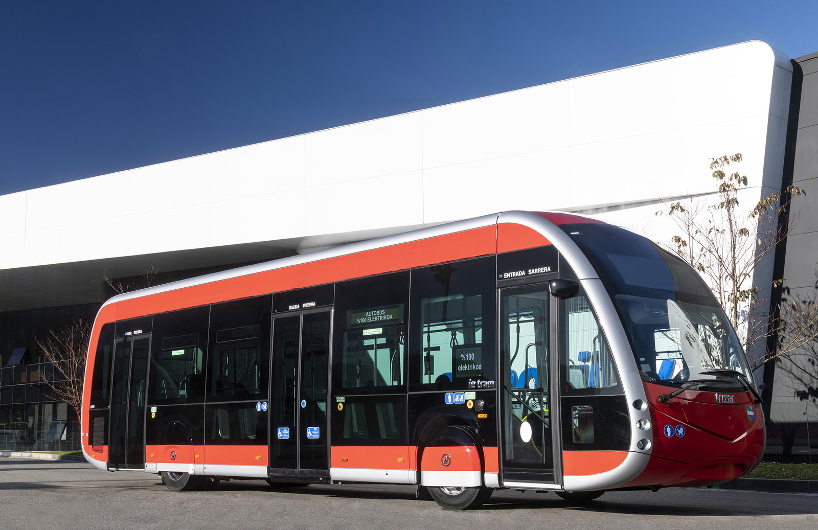 Hét darab Irizar ie tram szóló villanybuszt vásárol az EMT Fuenlabrada