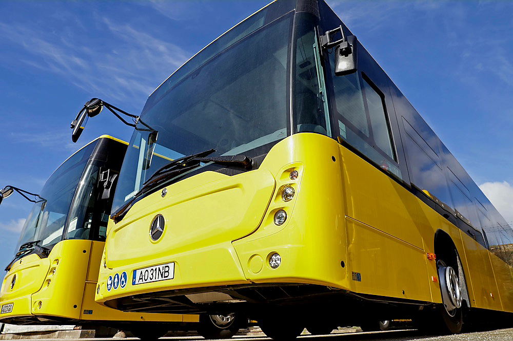 Közel 900 darabos rekordmegrendelést teljesített a Daimler Buses