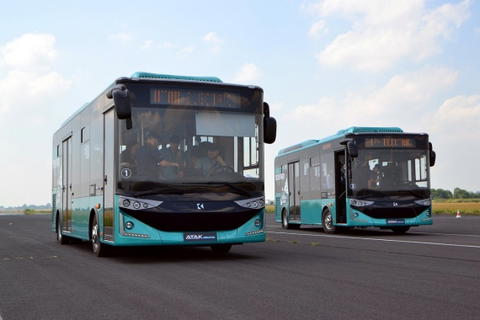 Újabb 27 elektromos midibuszt szállíthat Olaszországba a Karsan