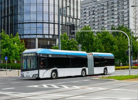 Megérkezett az első megrendelés a Solaris csuklós hidrogénbuszára