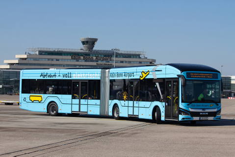 MAN Lion's City 18 E villanybuszok érkeztek a Köln-Bonn repülőtérre