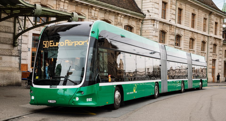 Duplacsuklós villanybuszt tesztel az elektromobilitástól állítólag elfordult Wiesbaden