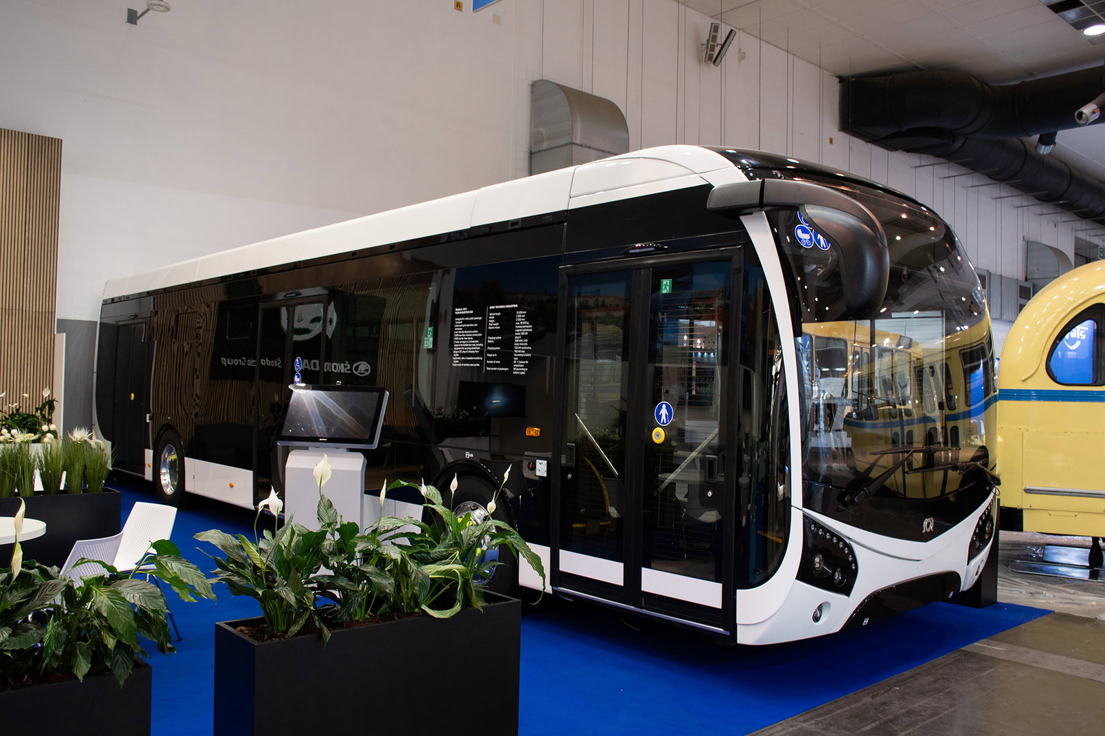 Busworld Europe 2023: ízig-vérig cseh villanybusszal debütált a Škoda Group