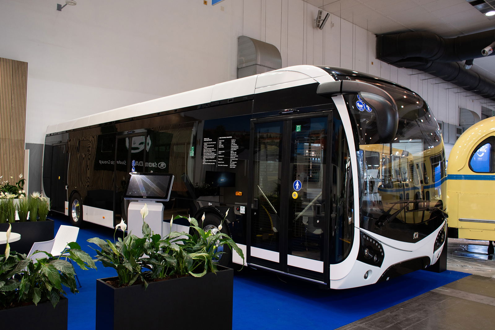 Busworld Europe 2023: ízig-vérig cseh villanybusszal debütált a Škoda Group