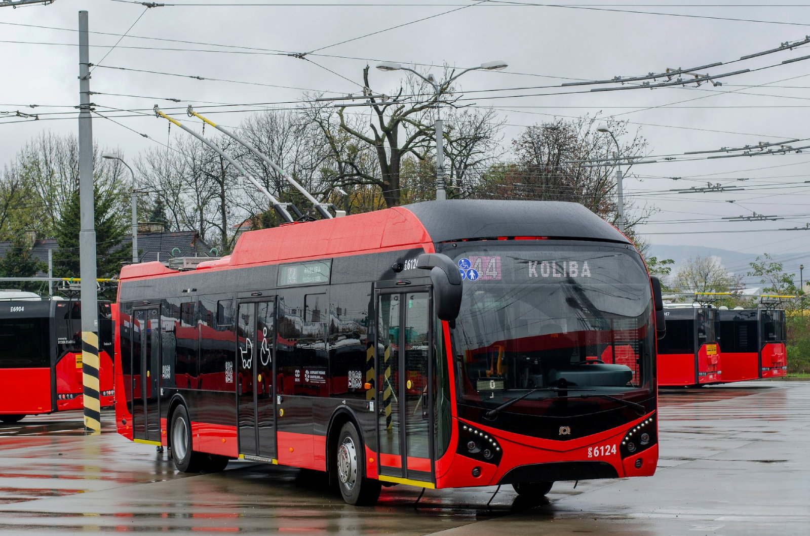Februárban érkezik Szeged első SOR TNS trolibusza