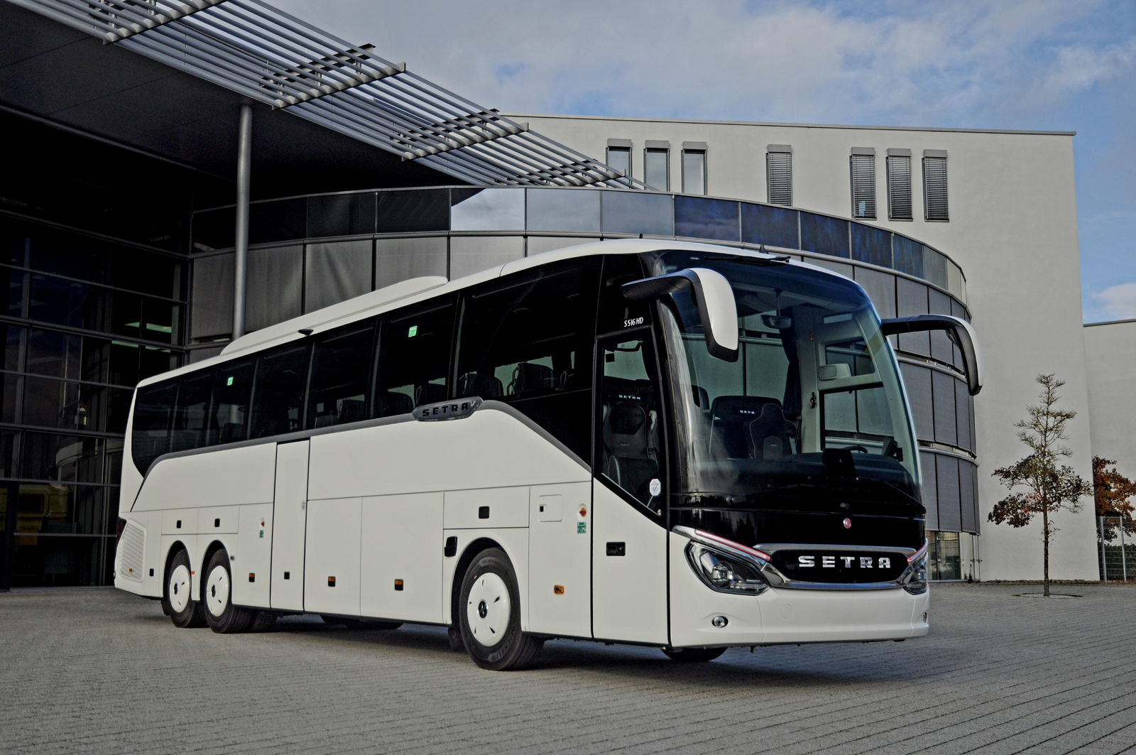 Elkészült a tízezredik 500-as sorozatú Setra Neu-Ulmban
