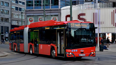 Káosz Oslóban: megszenvedik a telet az elektromos buszok