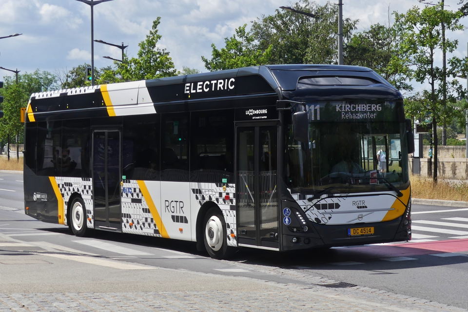 Megérkezett az első megrendelés az egyiptomi gyártású Volvo 7900-as villanybuszokra