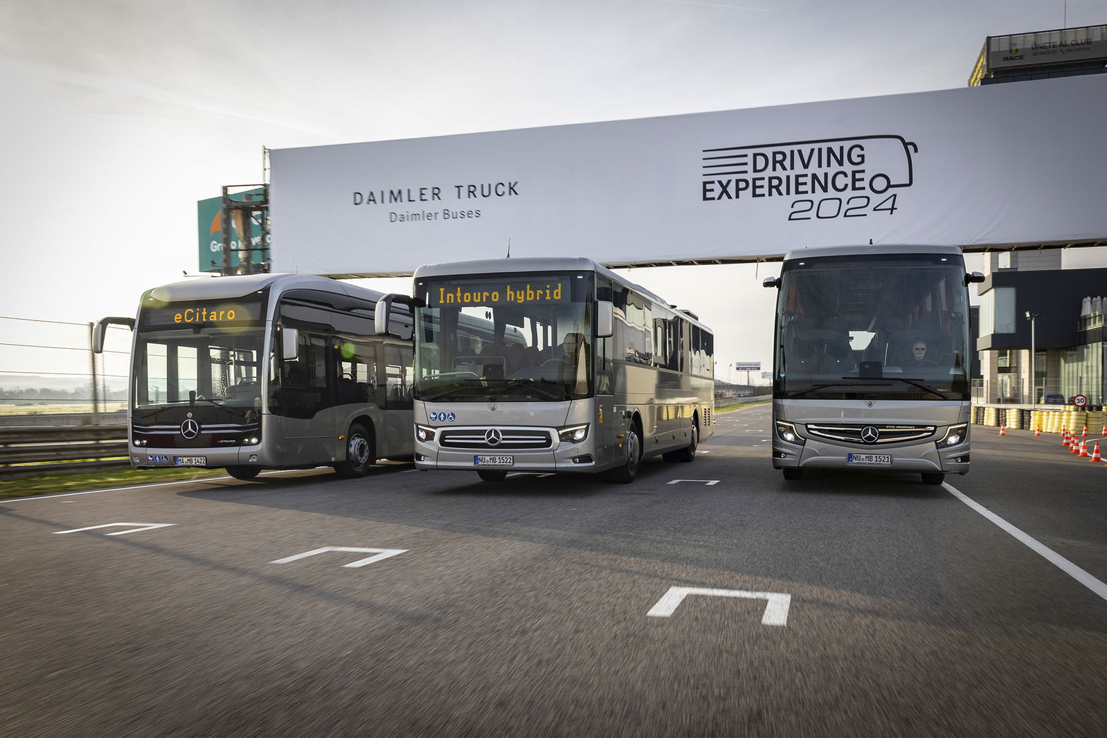 Daimler Buses Driving Experience 2024: középpontban a balesetmegelőzés