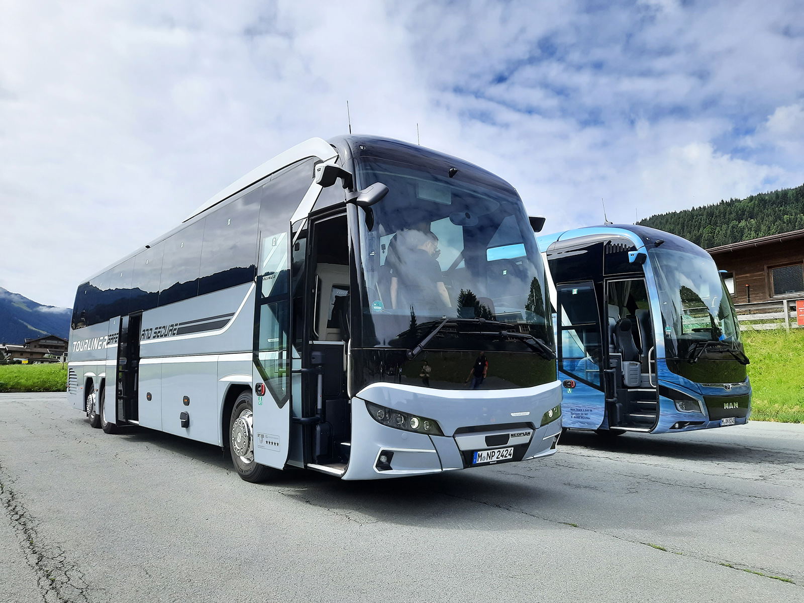 Alpesi cirkálás - kipróbáltuk az MAN és a Neoplan 2024-es újdonságait