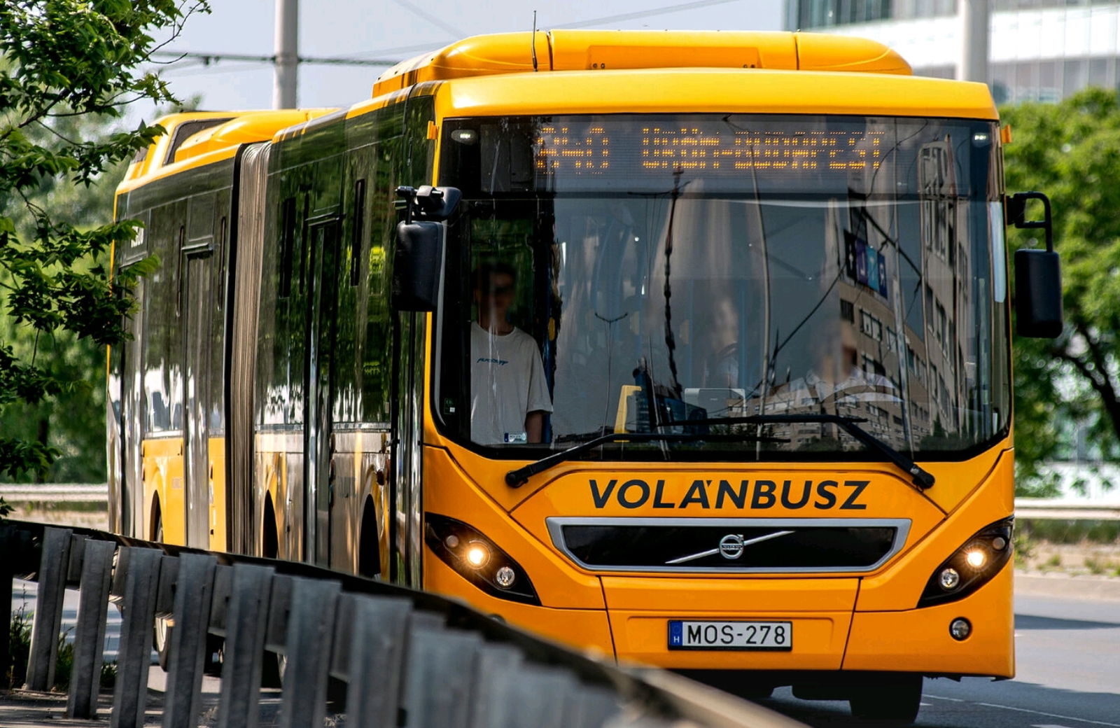 Úton a piacnyitás felé: megpályáztatja a kormány a helyközi buszközlekedési szolgáltatásokat