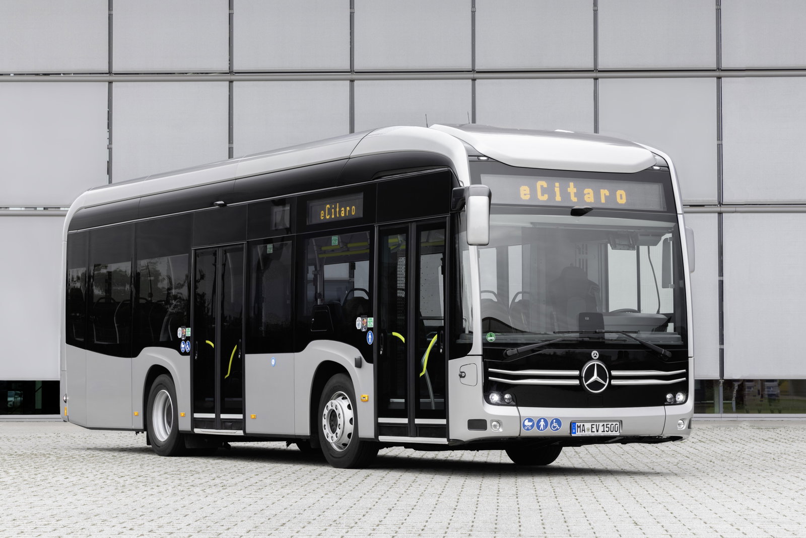 A hannoveri IAA kiálltáson tartja világpremierjét a Mercedes-Benz eCitaro K