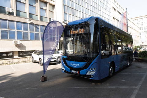 Belgrádban tesztelik az Ikarus 80e midibuszt
