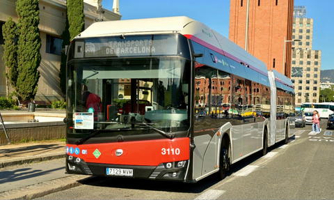 Harmincnyolc Solaris hidrogénbuszt állított forgalomba a TMB