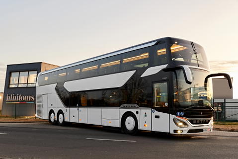 Új zászlóshajó az Infinitours-Busz.hu flottájában: íme a társaság első Setra S 531 DT autóbusza