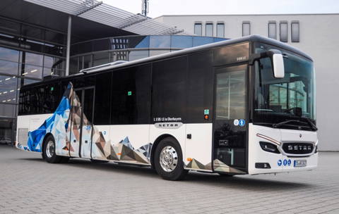 Új Setra MultiClass buszok álltak forgalomba Németországban
