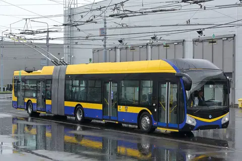 Hatvan új trolibusz beszerzéséről kötött szerződést Zlín és Otrokovice közlekedési cége a Škodával