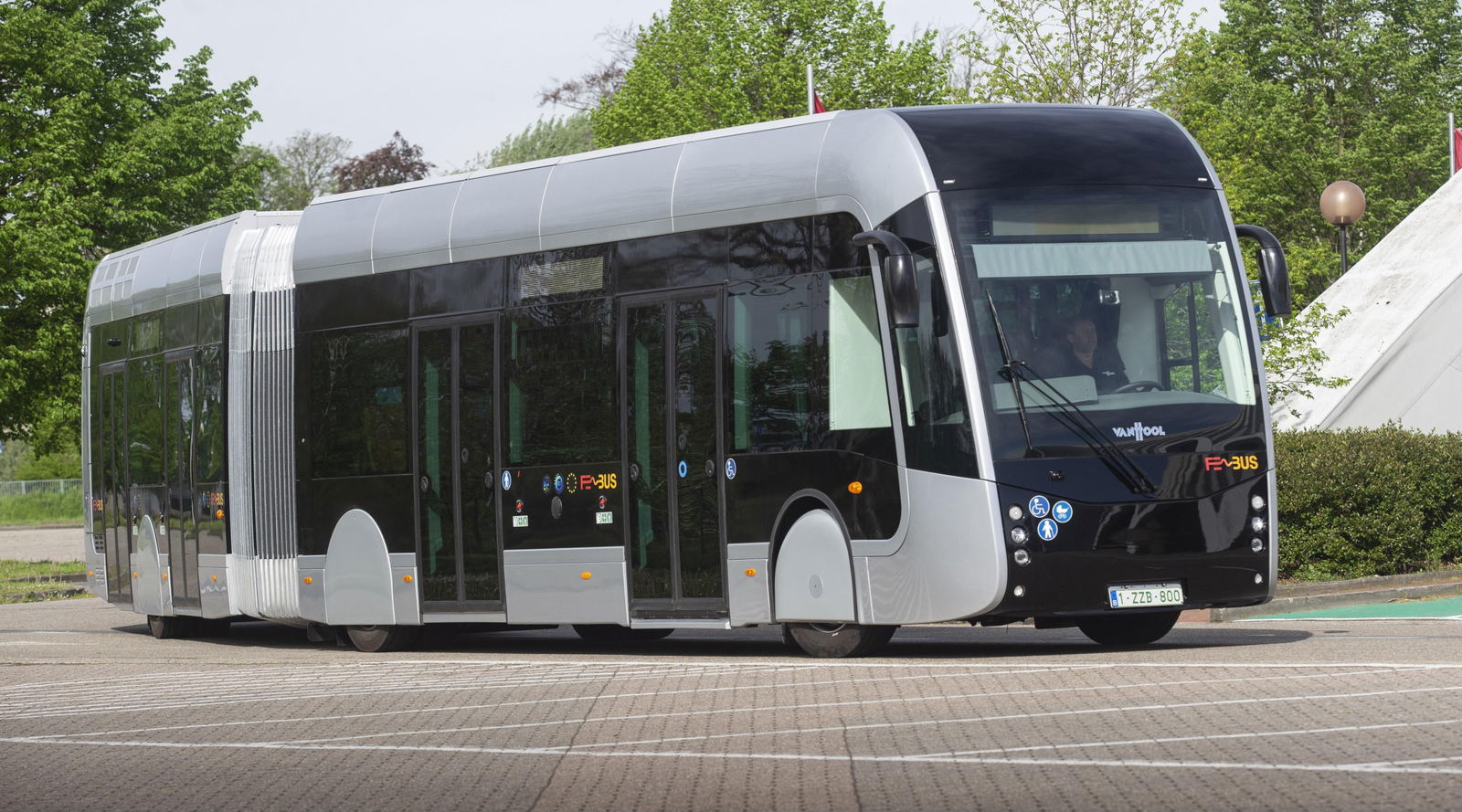 Small fleet, high costs – the hydrogen bus payback dilemma