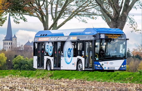 Van Hool helyett Solaris: célba ért a REVG első hidrogénbusz-projektje