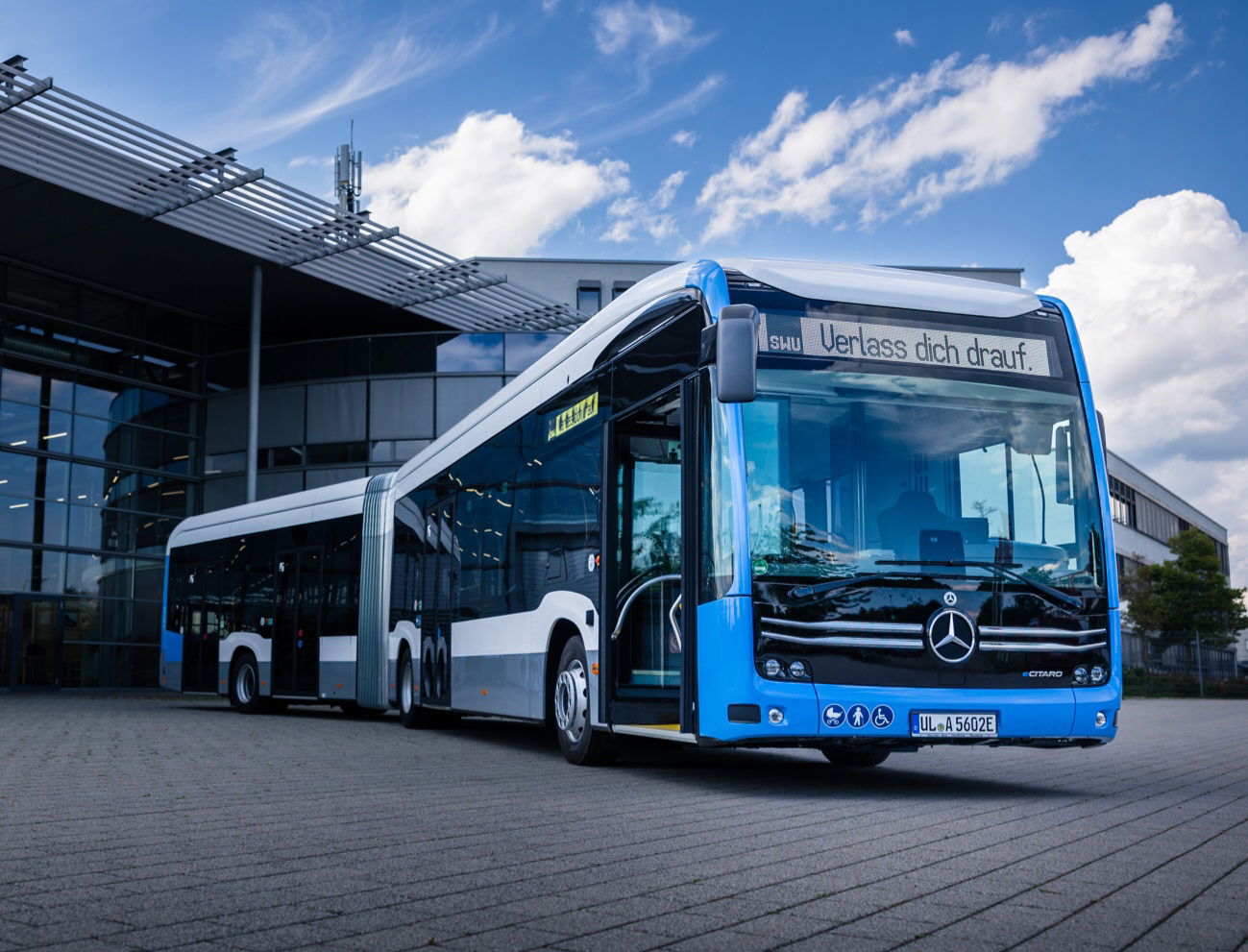 Ulm és Neu-Ulm közlekedési szolgáltatója újabb 37 darab Mercedes-Benz eCitarót vásárol