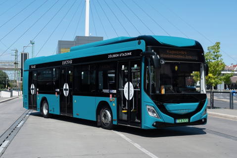 Új villanybuszok, új flottaszín Kaposváron