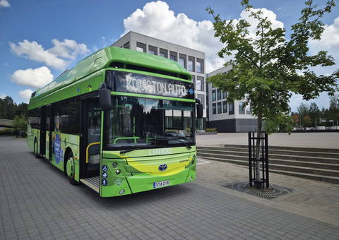 Leszállította első öt finnországi rendeltetésű hidrogénbuszát a CaetanoBus