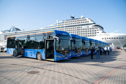 Megérkeztek Klaipėda első Irizar ie bus 12 elektromos autóbuszai