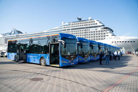 Megérkeztek Klaipėda első Irizar ie bus 12 elektromos autóbuszai