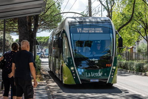 Több mint három évtizednyi várakozás után végre elindult a Pescara–Montesilvano BRT trolibuszfolyosó