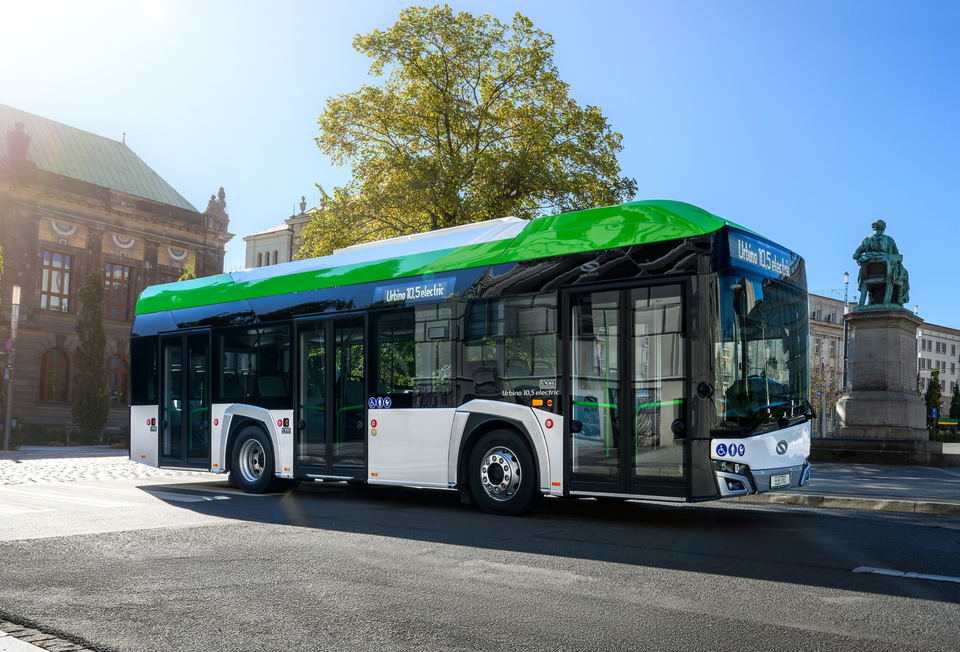 Új kompakt modell a Solaris kínálatában – bemutatkozott az Urbino 10,5 electric