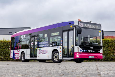Forgalomba álltak a német NEW mobil komáromi gyártású BYD eBus B12.b villanybuszai