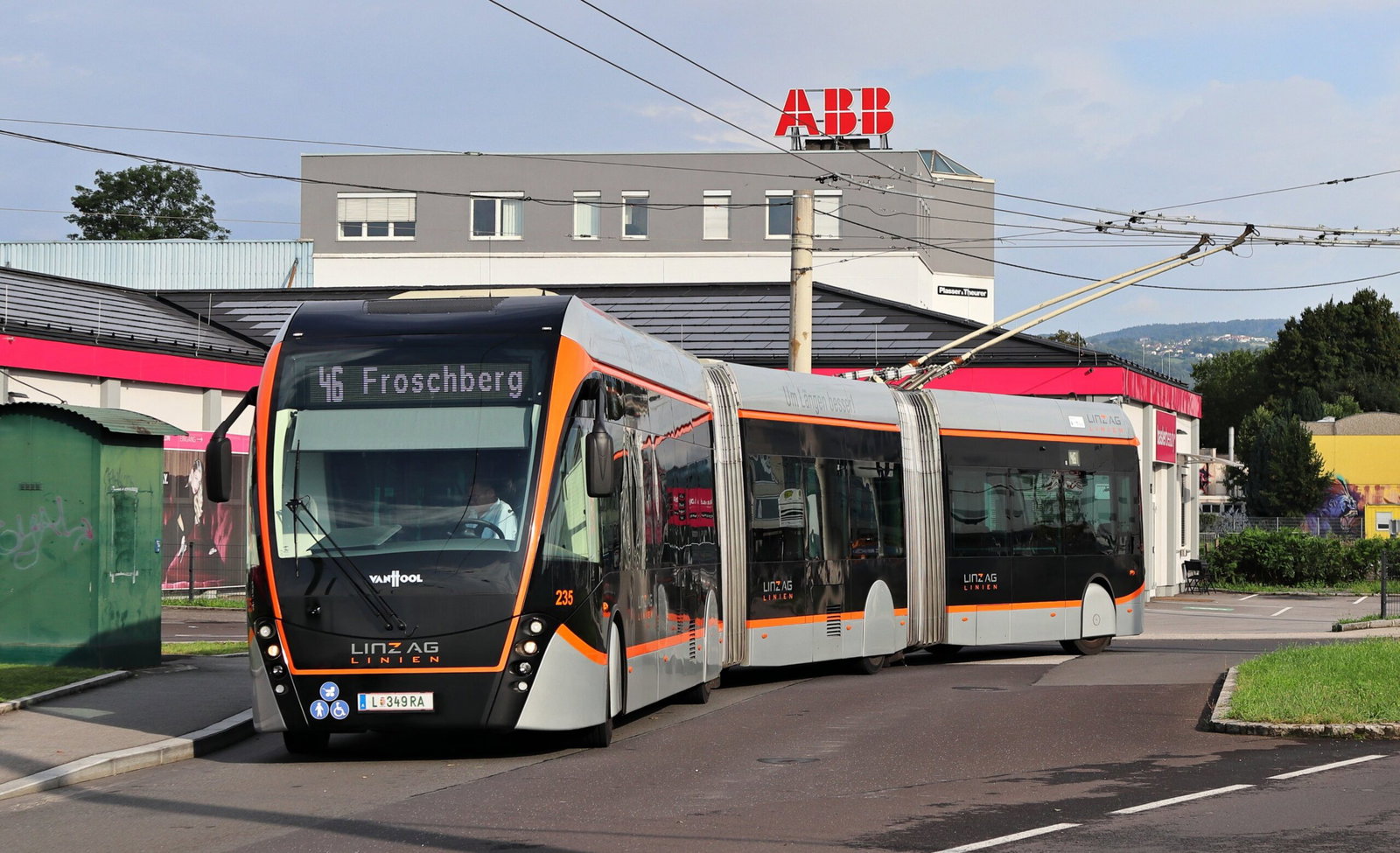 Linz’s new trolleybus corridor to be completed by 2027 – 7.5 kilometres with bi-articulated trolleybuses