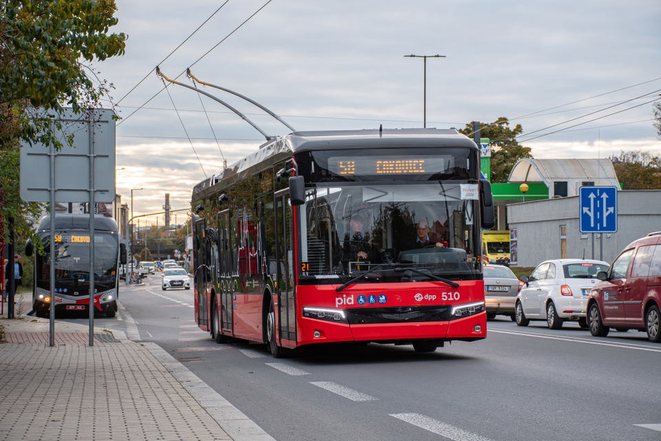 A Bozankaya kifogása nyomán a cseh versenyhivatal érvénytelenítette a prágai trolitendert
