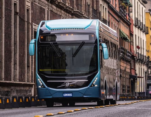 Ötvenhárom BZR- és BZL-alvázas Volvóval bővül Guadalajara elektromos buszflottája