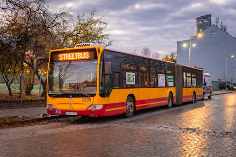 Ismét szolgálatba állt Wrocławban a Streetbus, a rászorulóknak nyújtott mobil menedék