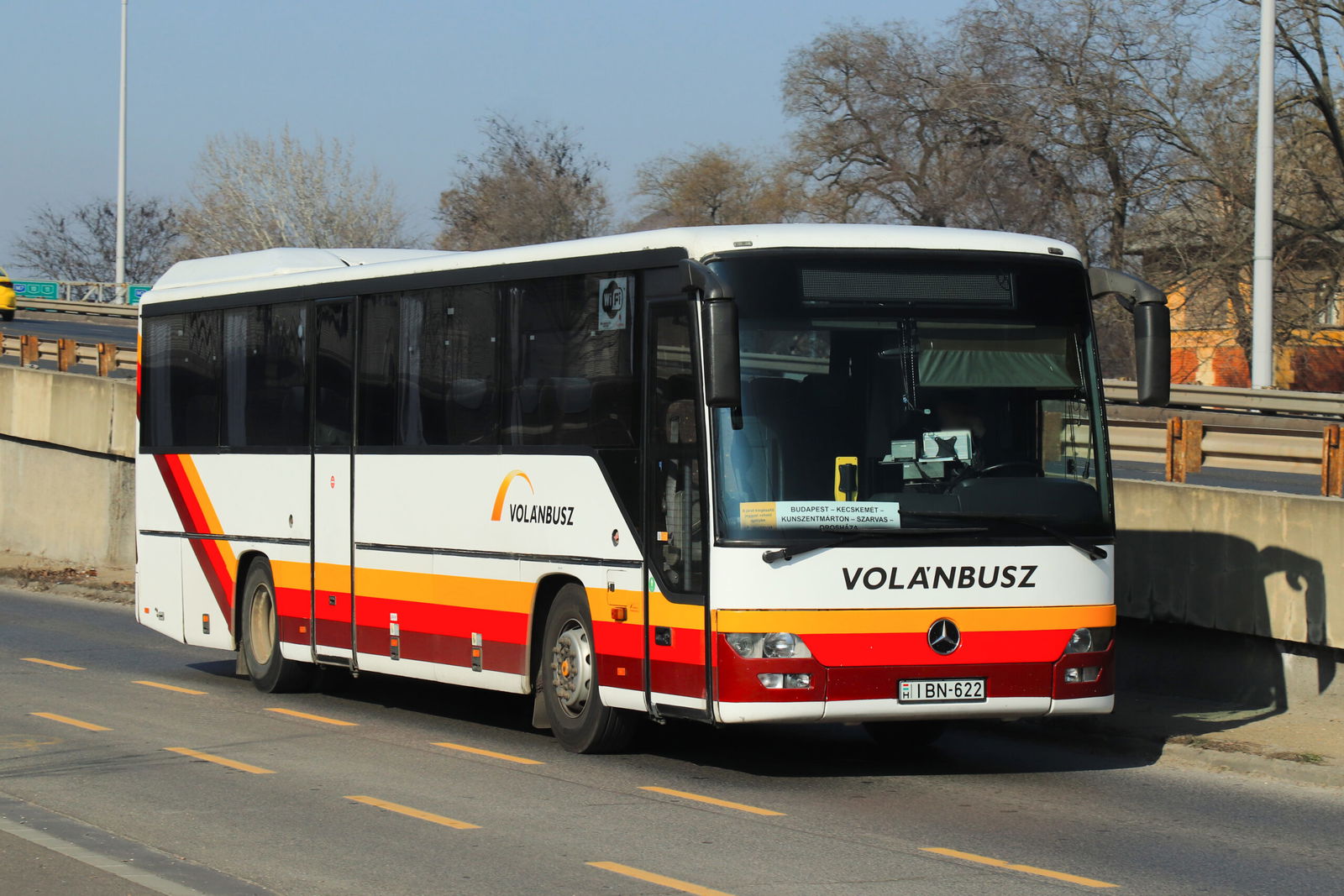 Egy korszak meghatározó távolsági busza: Mercedes-Benz Intouro a Volán nosztalgiaflottájában