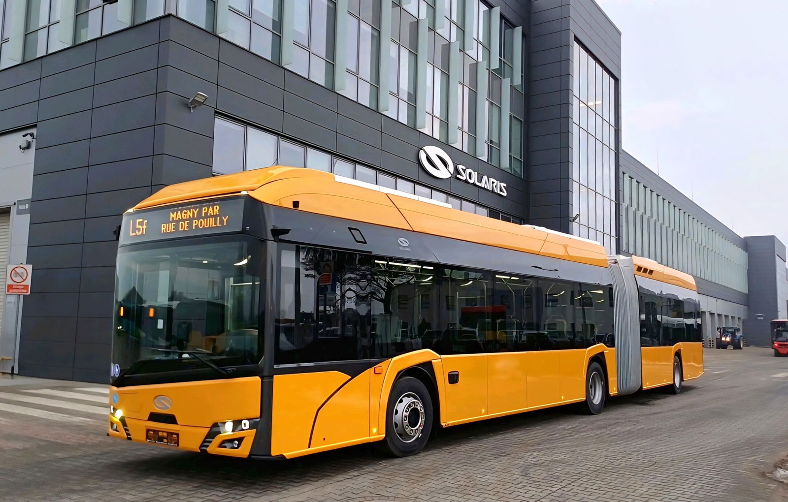 Metz to launch another BRT corridor based on Solaris hydrogen buses