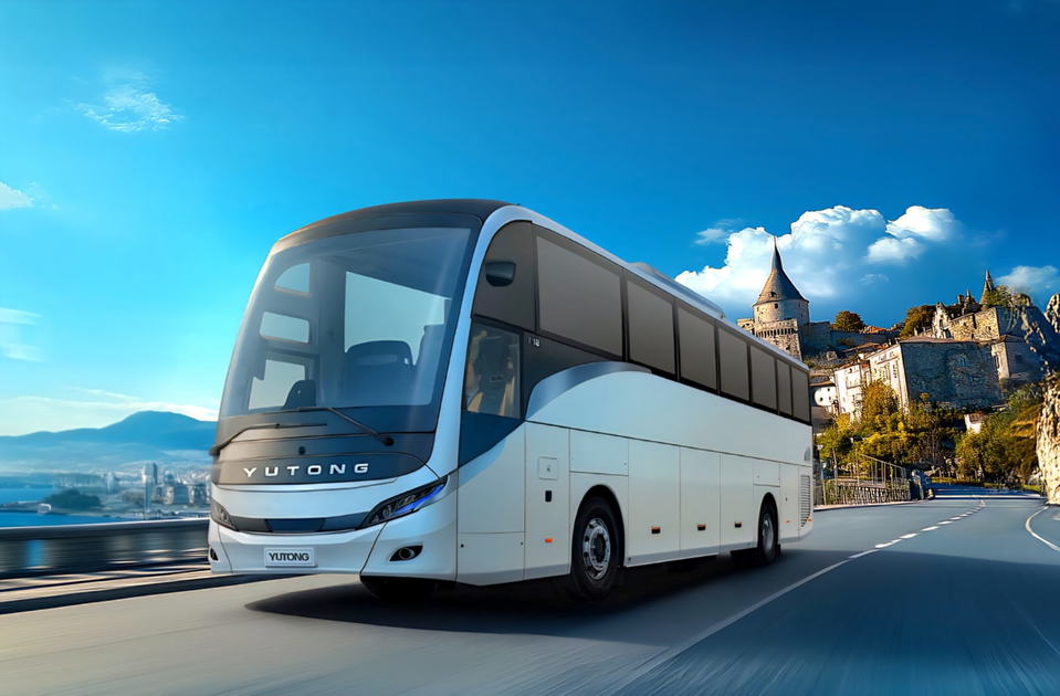 Dízelmotoros típussal erősít az európai turistabusz-szegmensben a Yutong
