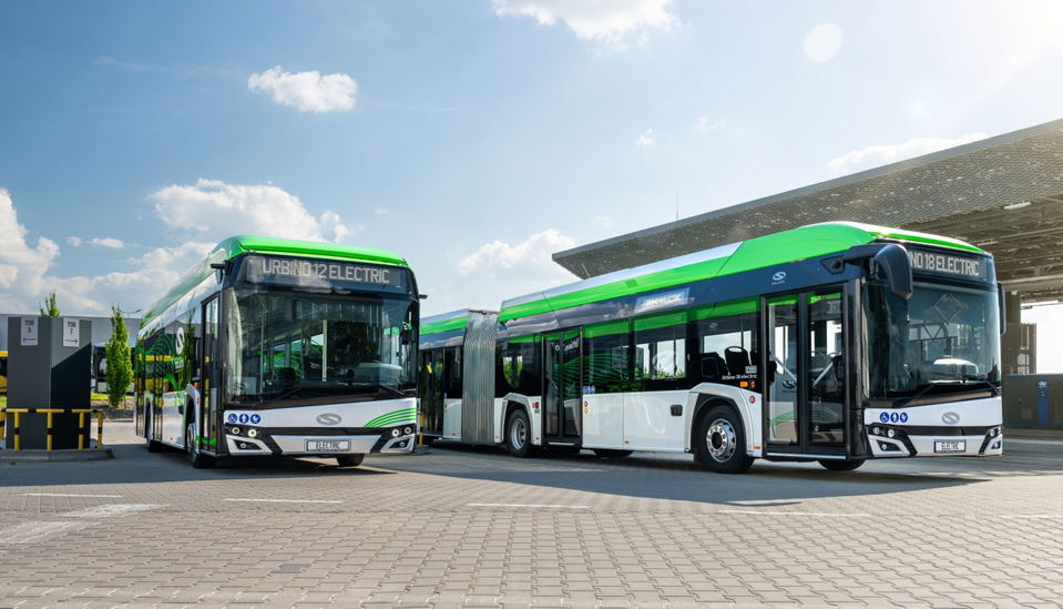 Nem csak a kipufogó hiánya számít: mit árulnak el valójában a Solaris villanybuszainak környezeti adatlapjai?