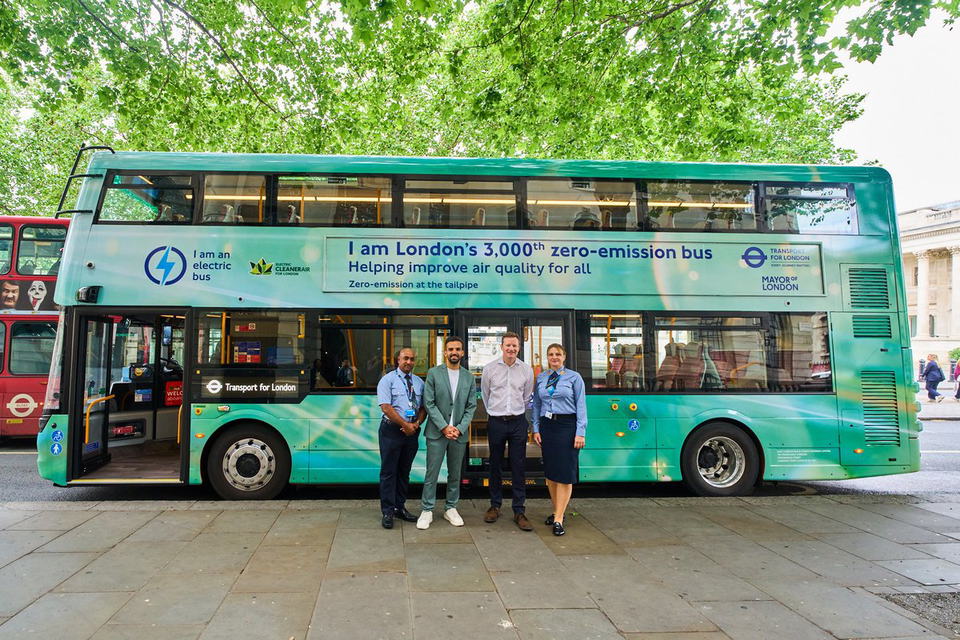 Átlépte a 3000 darabot a Londonban szolgáló elektromos buszok száma