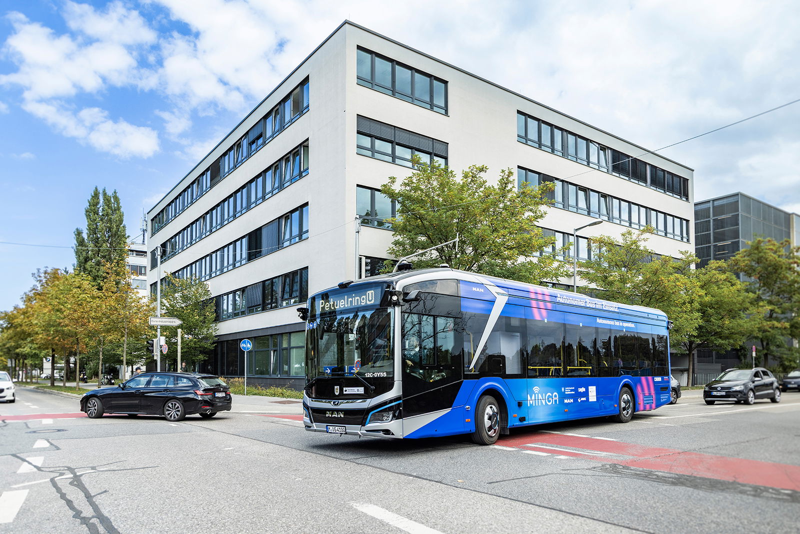 Már München utcáin tesztelik az MAN önvezető villanybuszát, novembertől utasokat is szállíthat