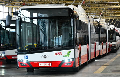Brno launches tender for 40 new articulated trolleybuses as billion-koruna depot developments get under way