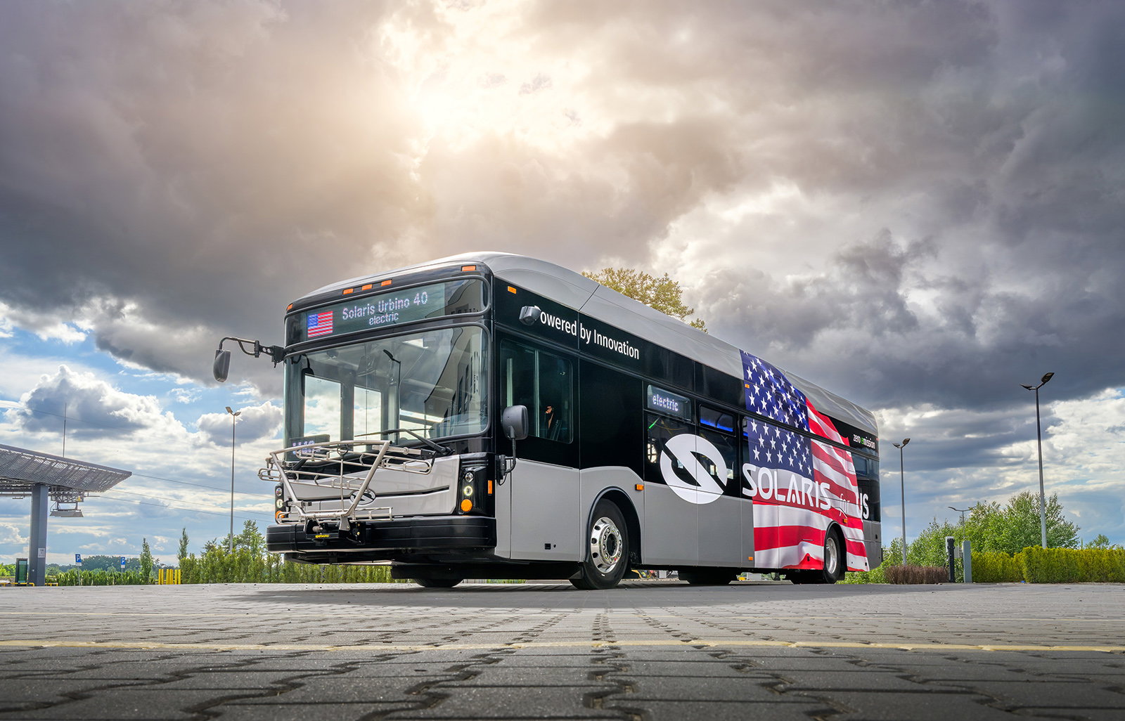 Bemutatkozott a Solaris észak-amerikai piacos villanybuszcsaládja